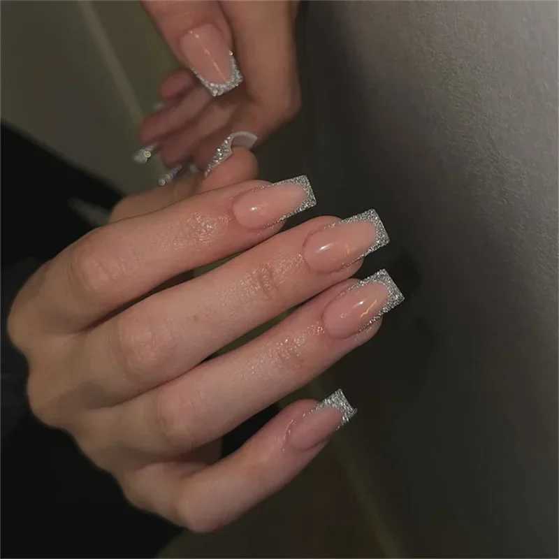 24pcs rectangular fake nails sparkling nail art white wearable fake nails silver French full set pressing nail tips W240905
