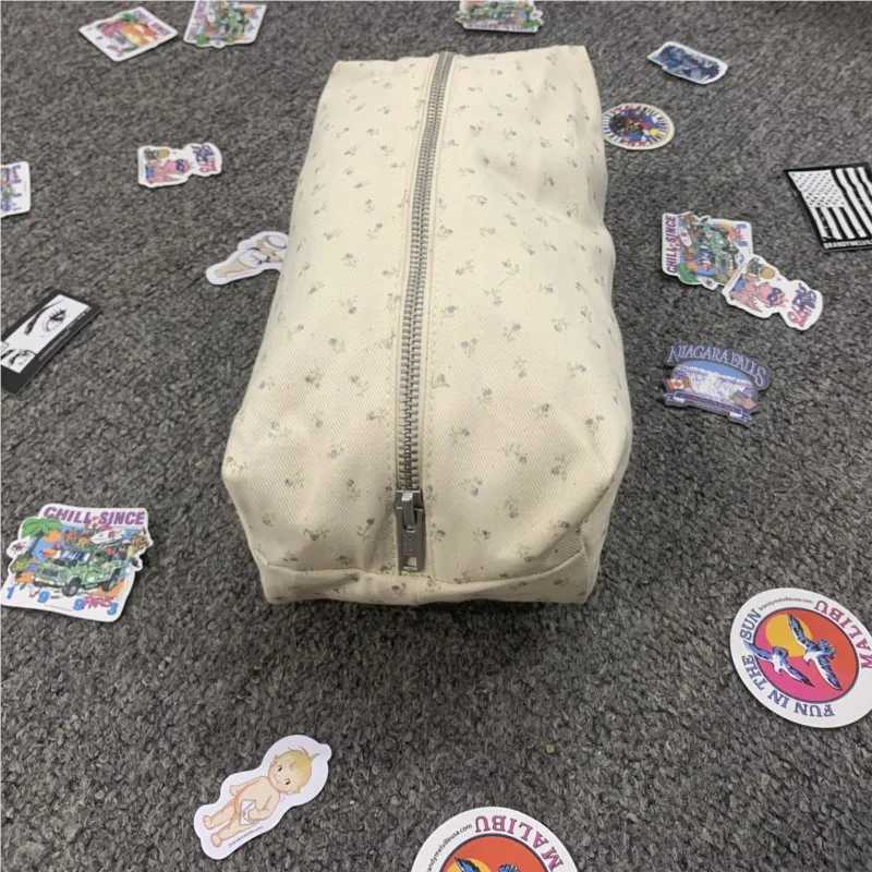 Floral print beige sweet storage bag womens mini bag zipper cute makeup bag rectangular student pencil bag fashionable coin wallet W240905