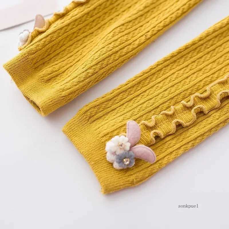 2024 New Baby Girls Leggings Kids Girl Solid Color Pants Knitwear Leggings Slim Autumn Winter Legging Y240906