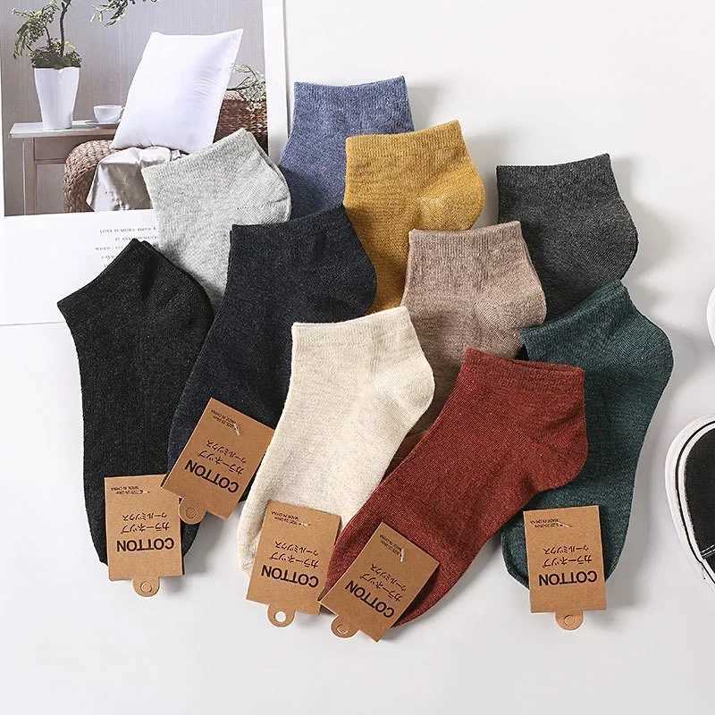 10 pairs/bulk mens cotton socks hot selling low tube solid color breathable comfortable simple fashion gift mens ankle socks W240905
