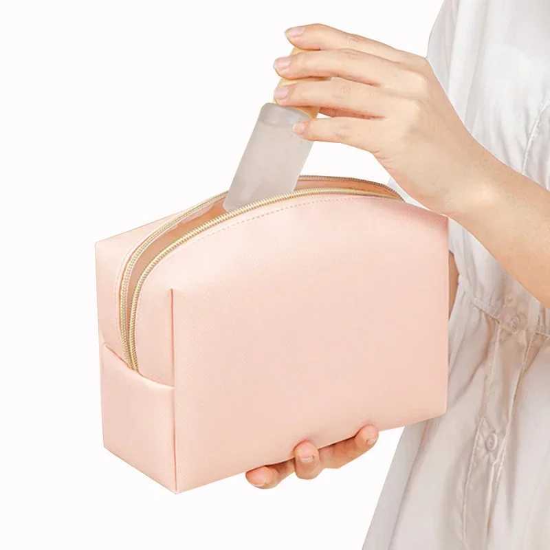 2024 New Womens Makeup Bag Solid Color Korean Makeup Bag Waterproof Makeup Bag W240905