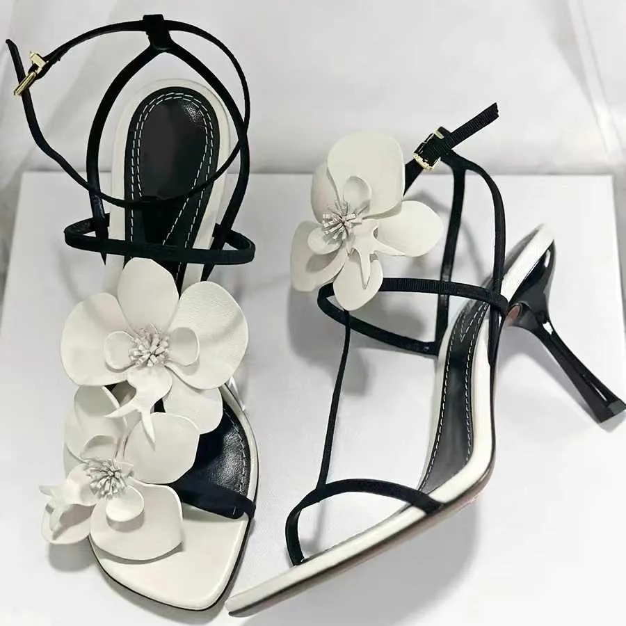 wer Designer High Heels Fashion Female 2024 Summer Sgback Sandals Women Brand Party Dress Shoes PumpsL464