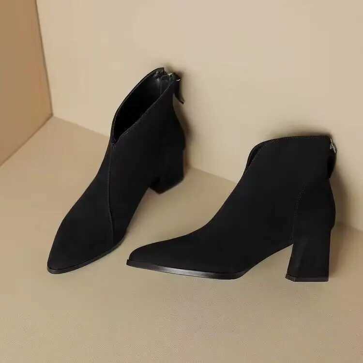 Womens Ankle Boots Solid Color Pointed Heel Thick Heel Comfortable Zipper Platform Wedge Retro Short Boots Cowboy Shoes Womens CL240906