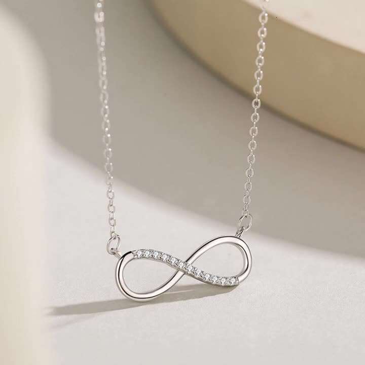Hot sell diamond necklace designer for women high-end jewelry 8-character Love with Advanced and Minimalist Mobius Infinite Symbol Necklace party gift