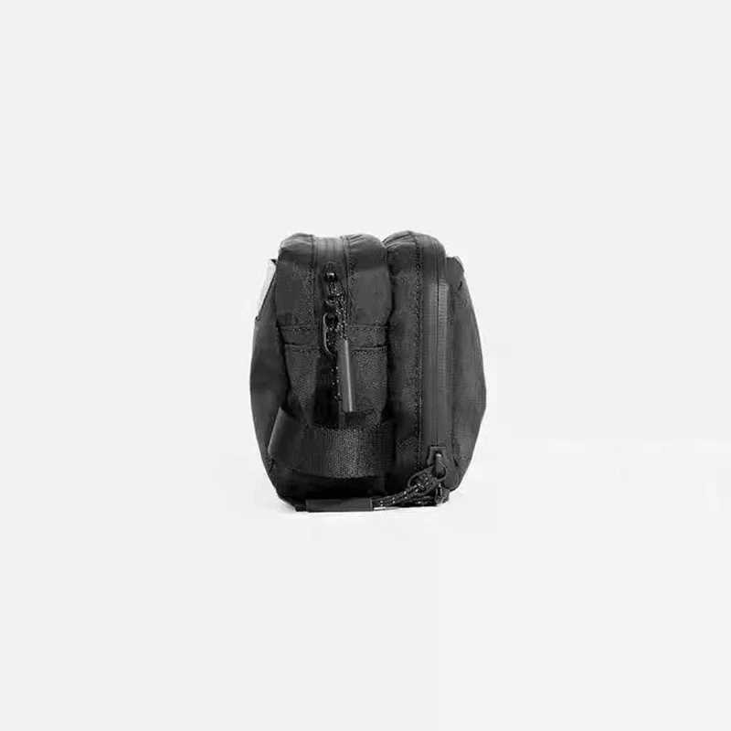 Equipped with Dopp kit 2 X-Pac nylon performance waterproof toilet bag and dual company efficient organization kit bag W240905