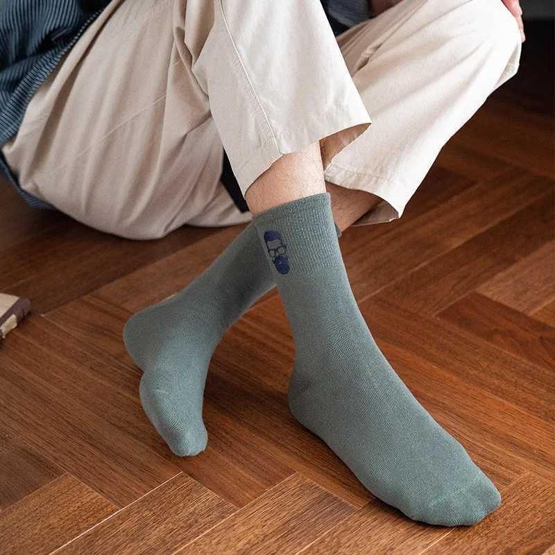 20 Autumn/Winter Solid Color High Waist Mens Socks Cotton Personalized Transformation Funny Mens Socks W240905