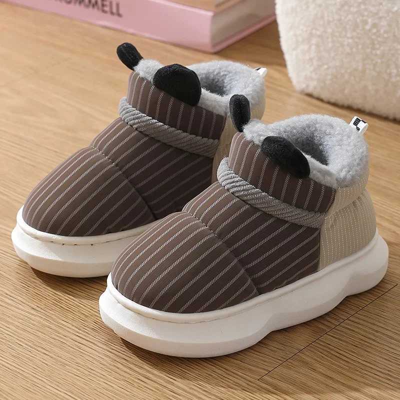 New Fashion Girls Boys Short Boots Solid Color Children Classic Plaid Snow Boots Warm Plush Kids Shoes Unisex Sock Boots M240906