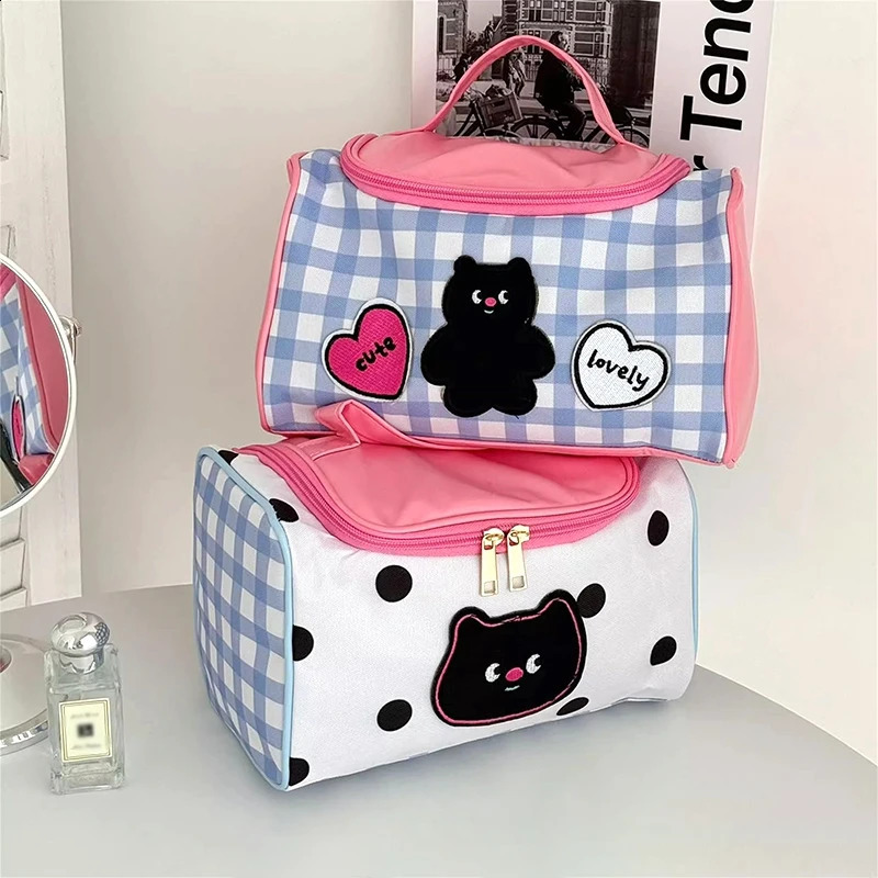 Cartoon makeup bag portable storage large capacity washing womens toilet cover 240906
