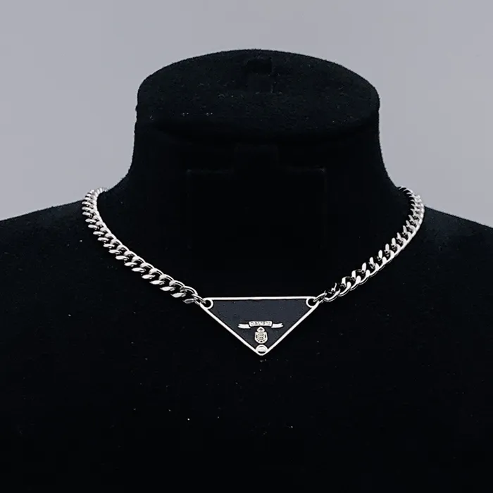 Designer Stainless Steel Hip Hop Necklace - Versatile Inverted Triangle Chain For Both Genders 3Dcb