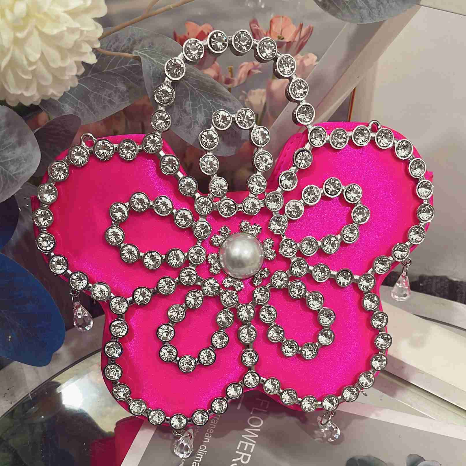 French Fairy Bag Bring Super Sparkling Diamond Flower Crossbody Bag Pearl Diamond Chain Versatile Handbag 240915