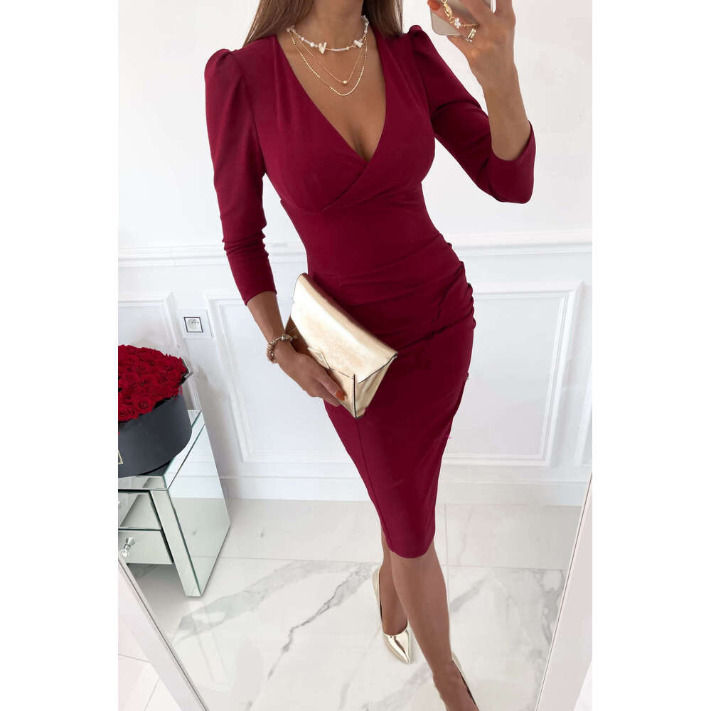 2023 Spring V-neck sexy temperament commuting waist cinched solid color dress for women