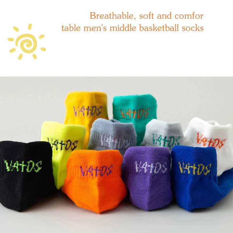 5 pairs of bright colored ankle plain socks for men breathable street fashion sports deodorant invisible travel running socks W240905
