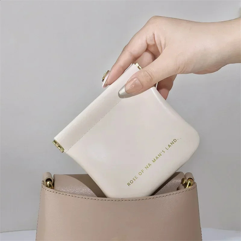 Automatically turn off wires earphones carrying bags data cables storage power chargers mini portable digital organizer 240906
