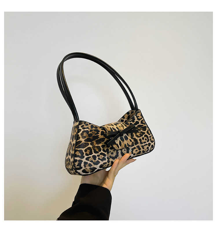 Women's handbag niche bow leopard print bag for women fashion personality handbag single shoulder armpit baguette bag 240915