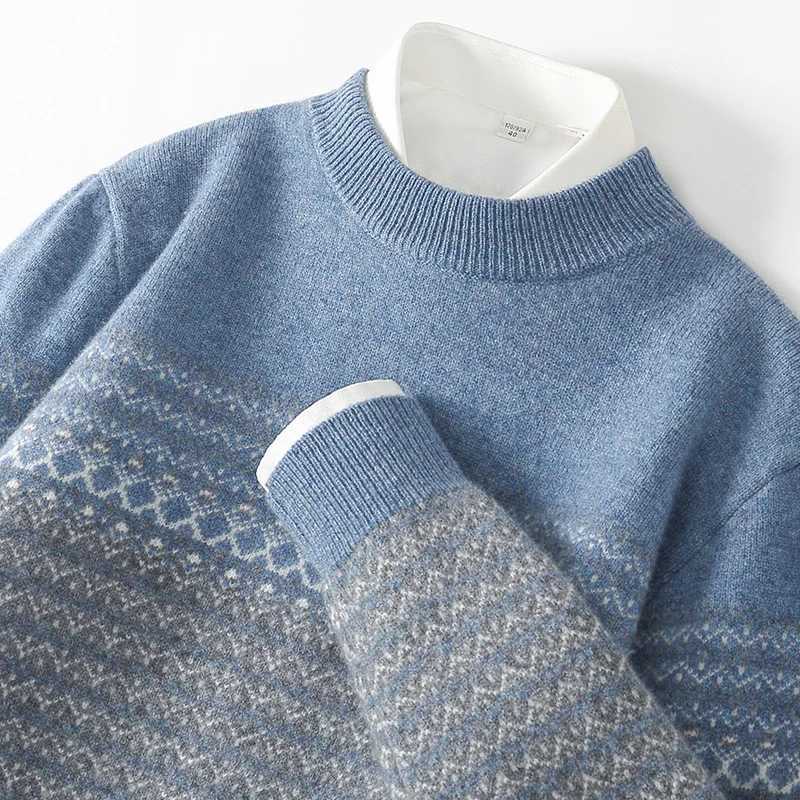 New 100% Sweater Color Matching Semi-Turtle Neck Mens Pullover Long-Sleeved Sweater Thickened Warm Sweater In Autumn And Winter Y240906