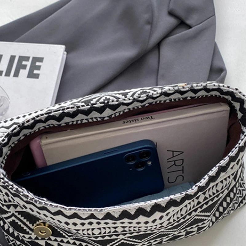 Drawstring Women's Bags Handbags Cloud Design Shoulder Trend Crossbody Bag Quality Chain Clutch Retro For Women zhanyishengli