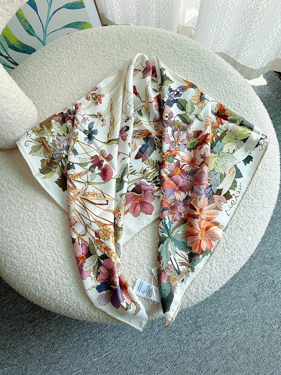 Home>Products>Natural Silk Scarves>Square Headbands>Black Headbands 240905