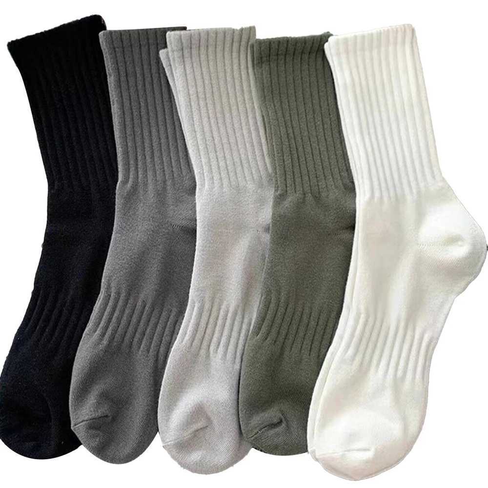 5 pairs of mens solid color vertical striped mid tube socks fashionable and casual round neck socks breathable sweatshirts absorbent casual socks W240
