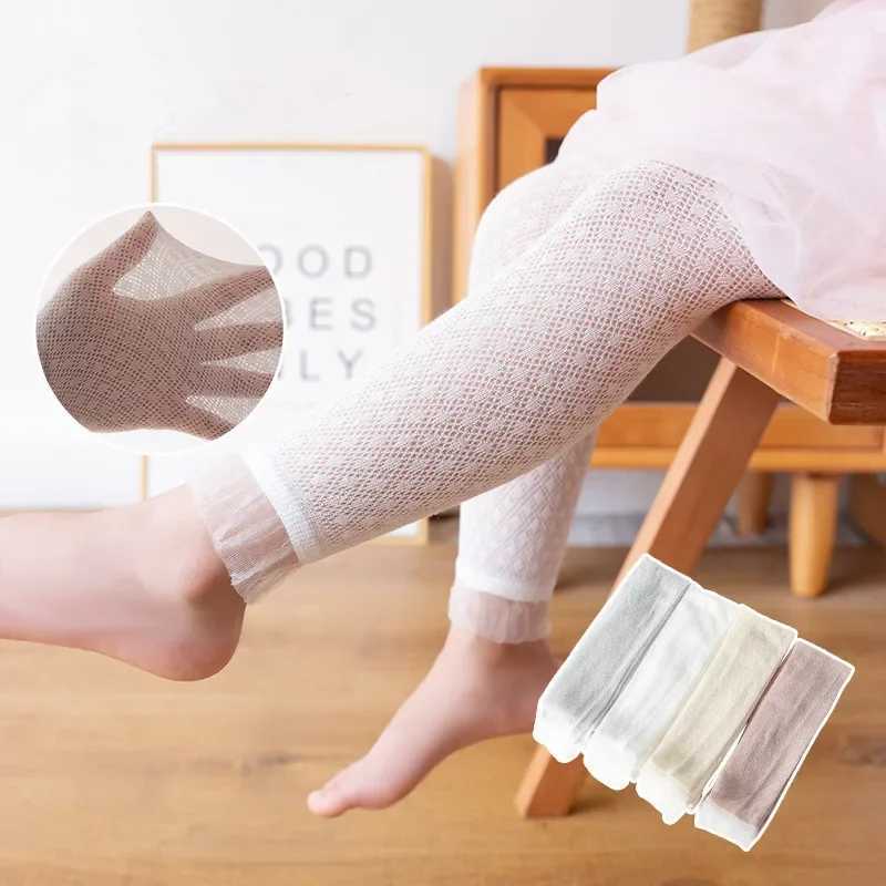 Baby Girls Lace Leggings Kids Soild Color Calf Length Pant 2022 Summer Childrens Clothing Hollow Out Tights Y240906