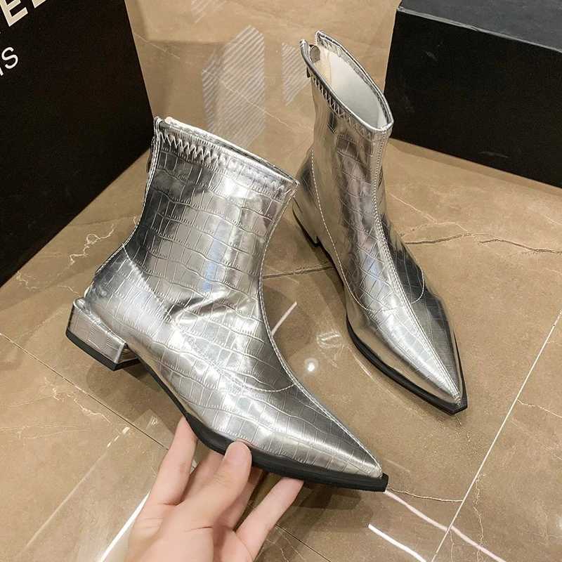Womens Boots 2022 New Ankle Boots Womens Sier Black Back Zipper Short Boots Womens Thick High Heels Bicycle Boots CL240906