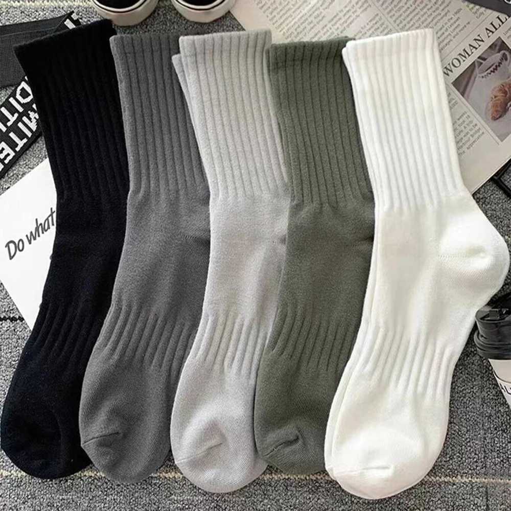 5 pairs of mens solid color vertical striped mid tube socks fashionable and casual round neck socks breathable sweatshirts absorbent casual socks W240