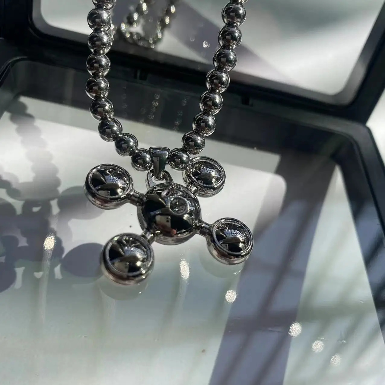 Fashion Four-corner Ball Pendant Necklace Personality Hip Hop Trend Niche Necklace Fine Jewelry Gifts for Men and Women 240903