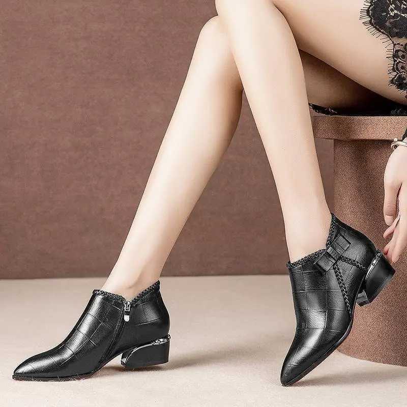 2022 Spring and Autumn Bow Side Zipper Medium Heel Large Short Boots for Women Pointed Face Comfortable Womens Boots CL240906