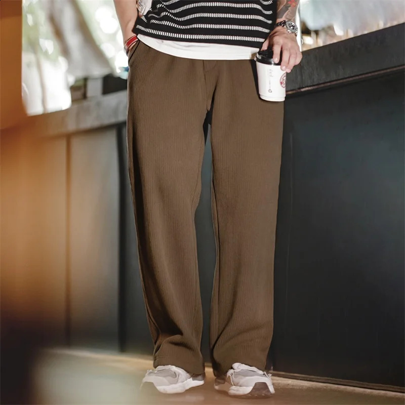 Maden Retro Corduroy Slacks Winter Mens Striped Velvet Loose Long Legs Khaki Elastic Waist Casual Straight Pants 240905