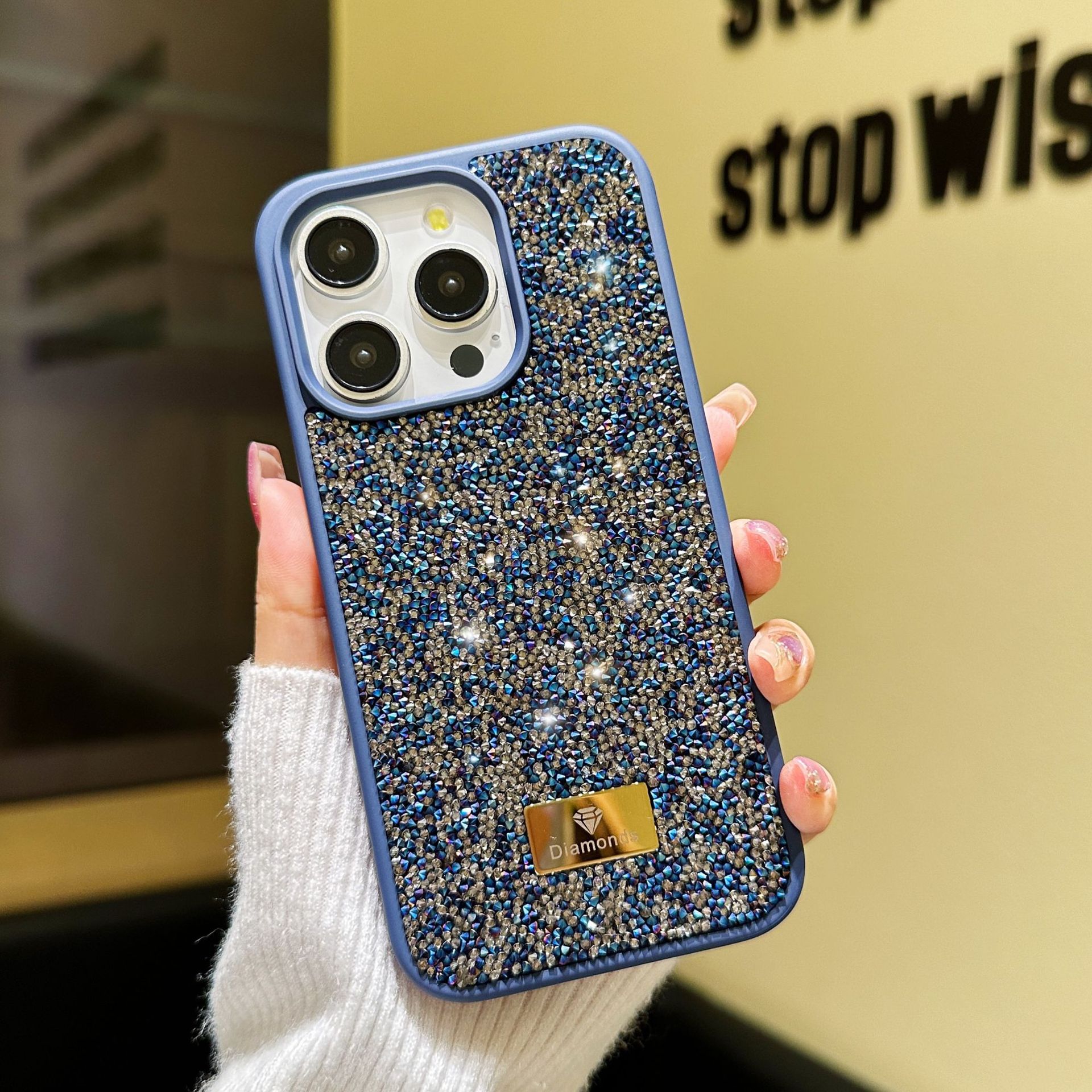 Luxury Fashion INS Dazzling Full Covered Zircon Macaroon Color Bling Glitter Diamond Case For iPhone 17 Air 16e 16 15 14 13 12 11 Pro Max Samsung S22 