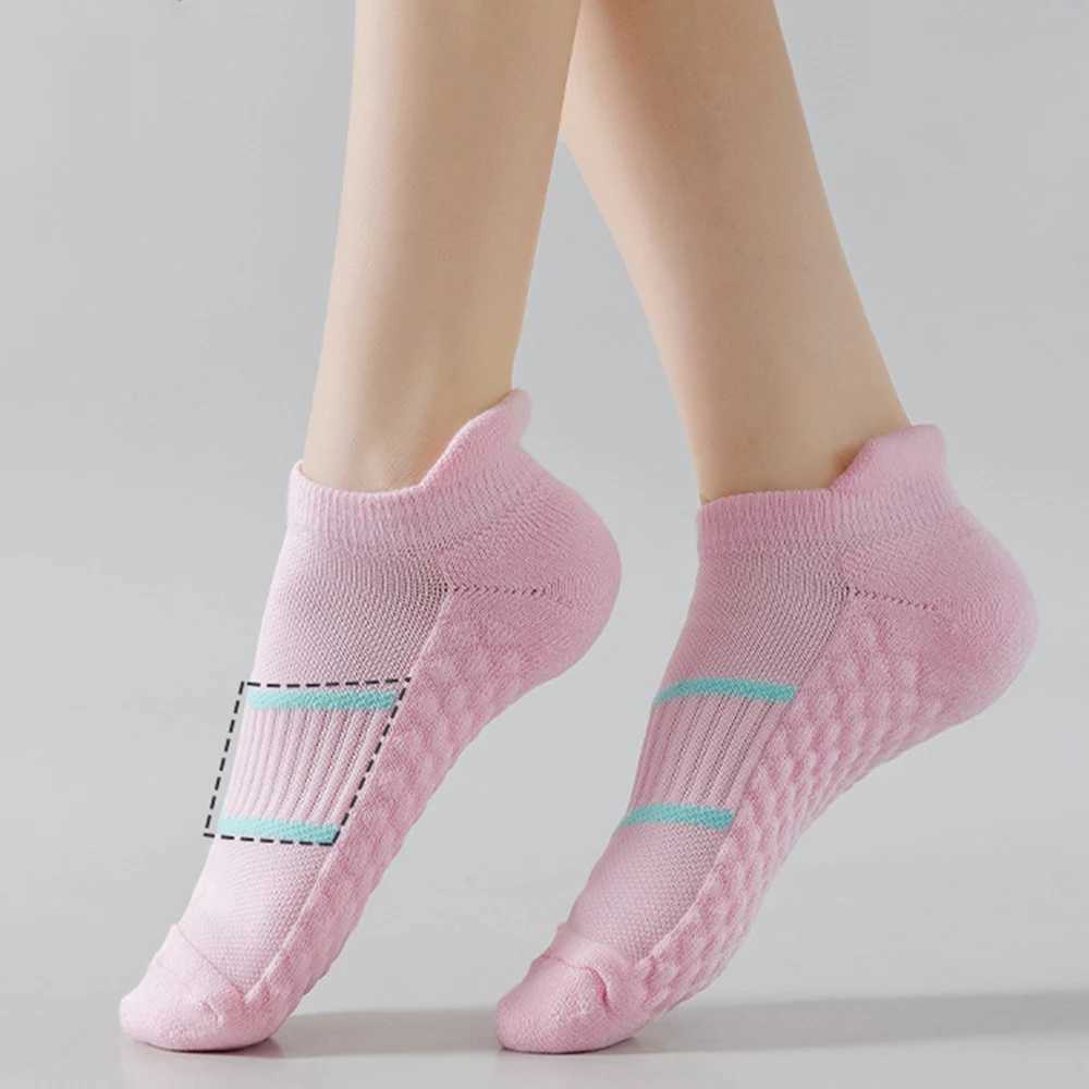 Men Sports Socks Towel Bottom Socks Solid Color Hosiery Running Socks Foot Ankle Socks Breathable Sweat Absorbent Fashion Lady Y240906