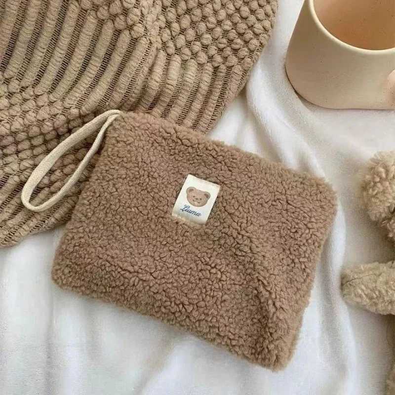 Large Capacity Cute Plush Travel Cosmetics lipstick Storage Bag Womens Makeup Kit Handbag Organizer Wallet Pencil Case Bag W240905
