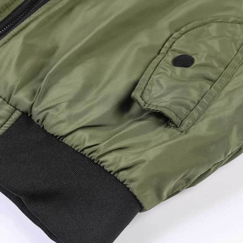 2023 Spring and Autumn New Mens Jackets Casual Solid Color Standing Neck Flying Jackets Y240906