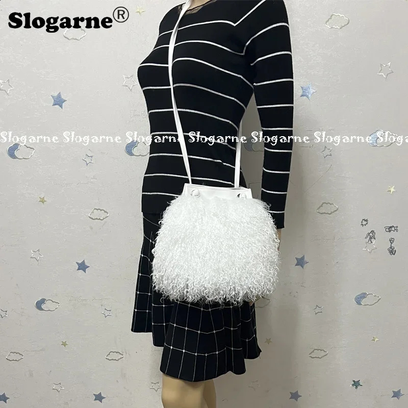 Fashionable artificial Mongolian wool leather bag beach fur shoulder womens long handbag y grille 240906