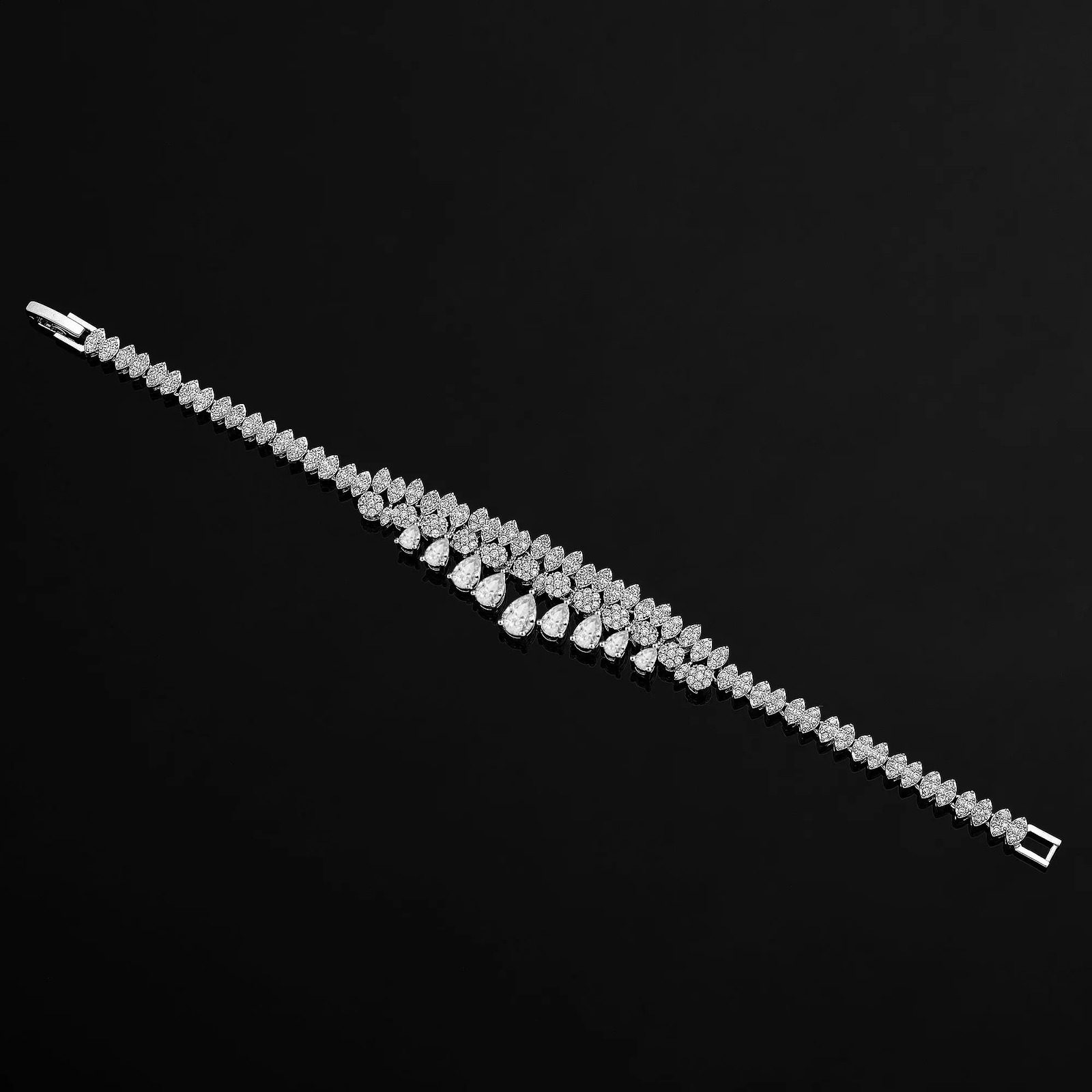 White Cubic Zirconia Bridal Jewelry Set Bridal Accessories Tassel Water Drop Necklace Earrings 4-piece Set for Wedding Parties 240906
