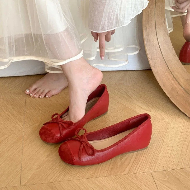 Square flat top single shoe for womens spring and summer style Mocosins soft sole ballet shallow mouth bow high load 240906