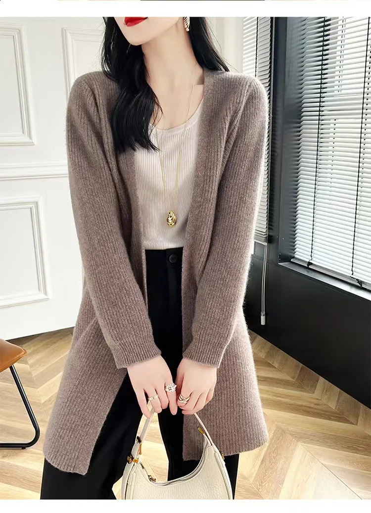autumn and winter cashmere cardigan suitable for women medium length knee high loose thick knitted sweater 240905