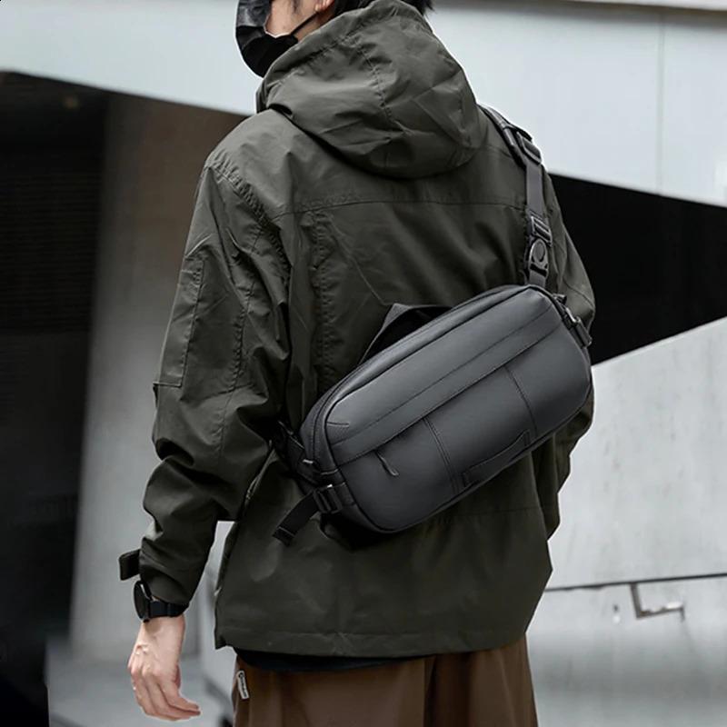 Mens Strap Bag Crossbody Fit 79inch iPad Waterproof Japanese Shoulder Used for Travel Work and Exercise 240906