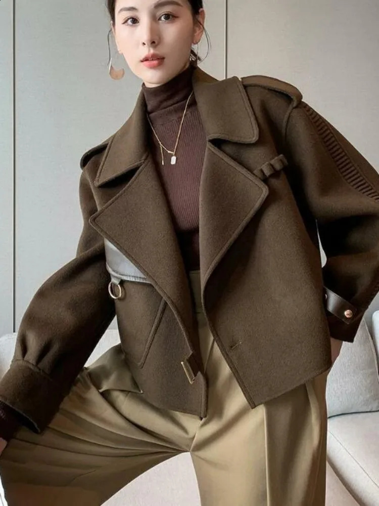 Autumn Winter Coat Female Solid Fashion Woolen Versatile Womens Coats Thickening Korean Jackets 240905