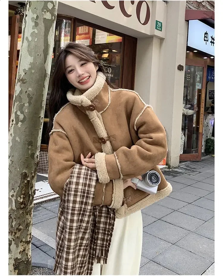 College style standing collar cashmere coat womens windproof and warm fur fashionable thick loose bicycle jacket 240905