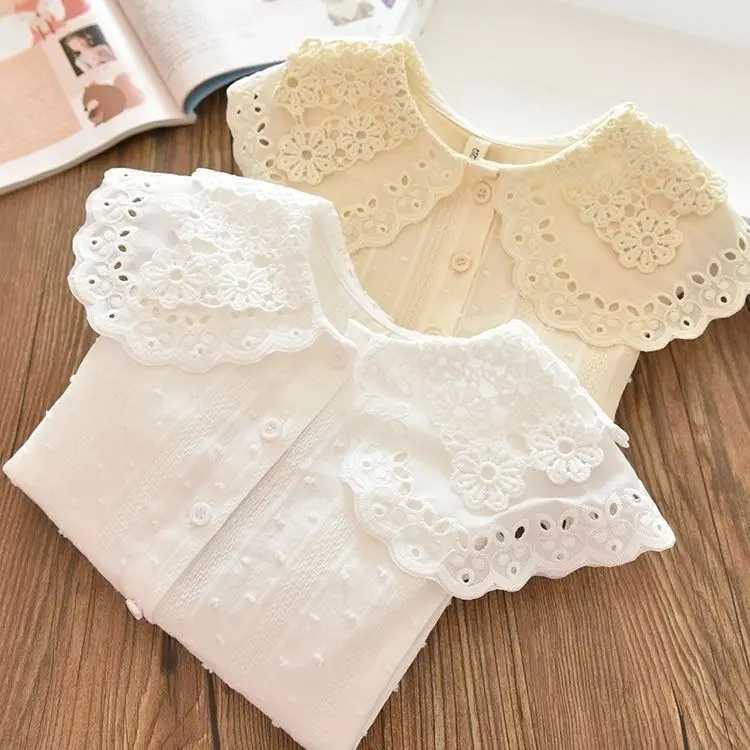 Blouses Girl Undershirt Shirt Baby Lace Korean Shirt Fashion Children Cotton Tops 2024 Turn Down Collar Button Sweet Y240906