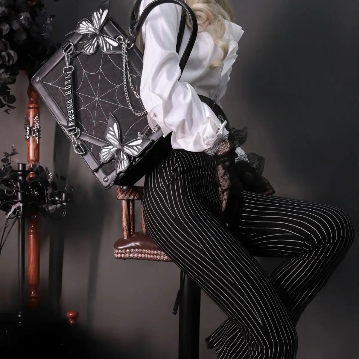 Gothic Lolita shoulder bag briefcase womens maze butterfly chain transparent window Halloween handbag Itabags 240906