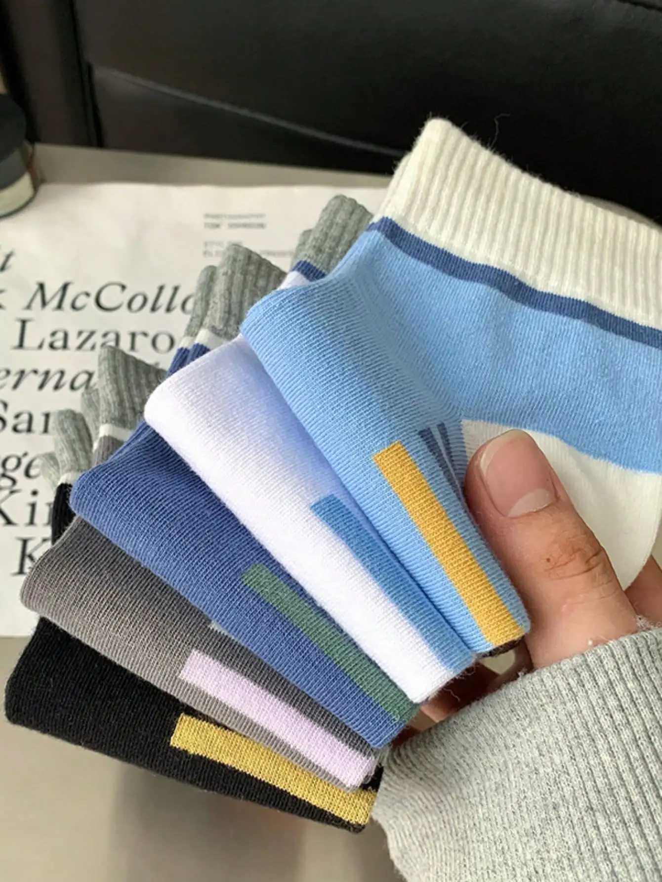 5pairs Mens Spring Autumn Sports Style Mid-Calf Socks Sweat Absorbing Breathable Striped Colorful Socks Y240906