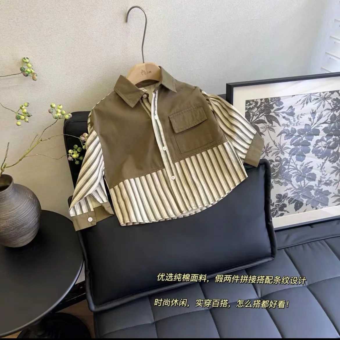 Childrens Spring and Autumn New Shirt Boys Korean Edition Loose Casual Clothing Stripe Spliced Top Autumn Handsome Shirt Y240906