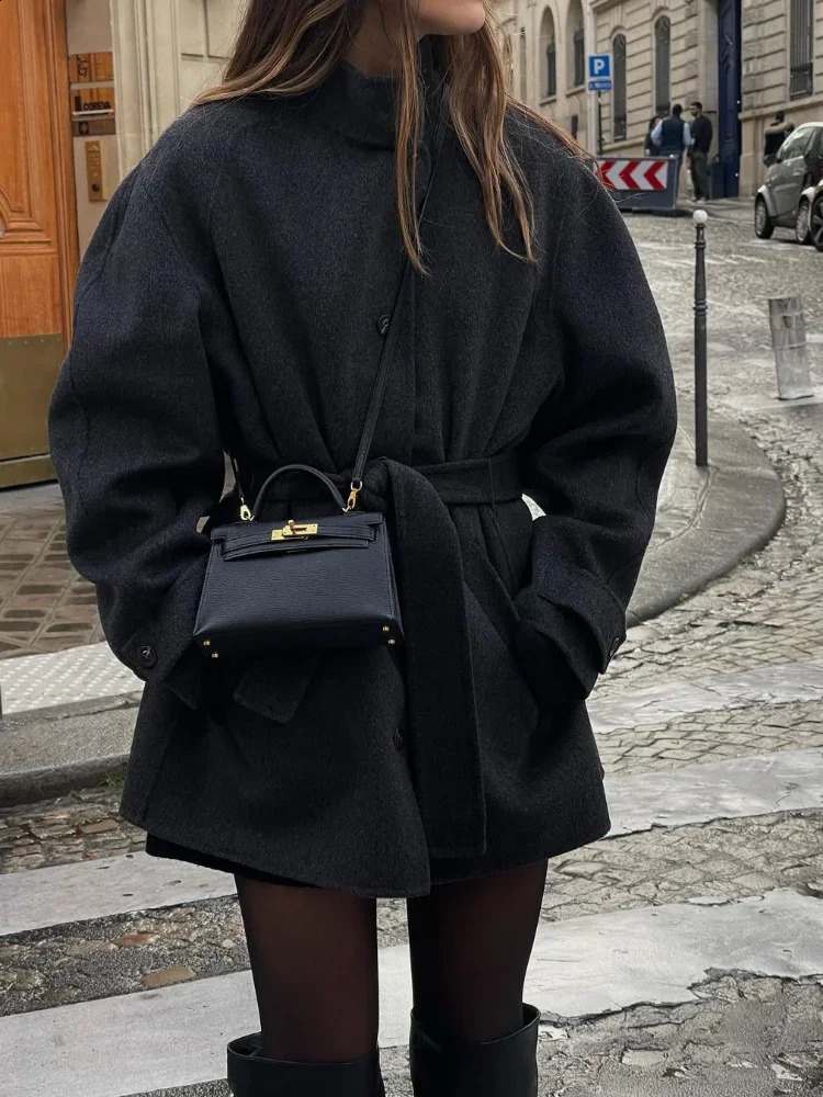 Fashion Woolen High Collar Jacket With Belt Women Casual Long Sleeves Single Breasted Slim Coat Autumn Street Female Outwear 240905
