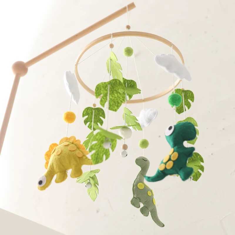 Baby rattlesnake hanging toy 0-12 months old music newborn cute dinosaur animal crib Bell mobile baby rattlesnake carousel W240815