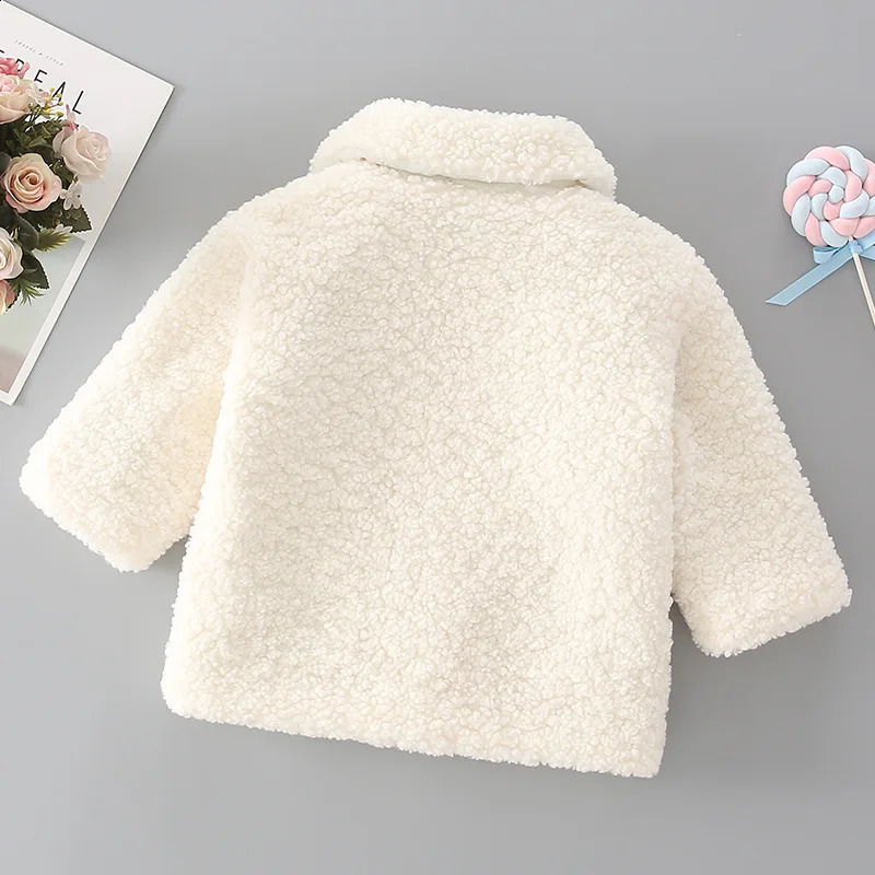 Plush girl jacket for spring and autumn to keep warm fashionable little princess Christmas jacket for children 2 3 4 5 6 7 years old 240904