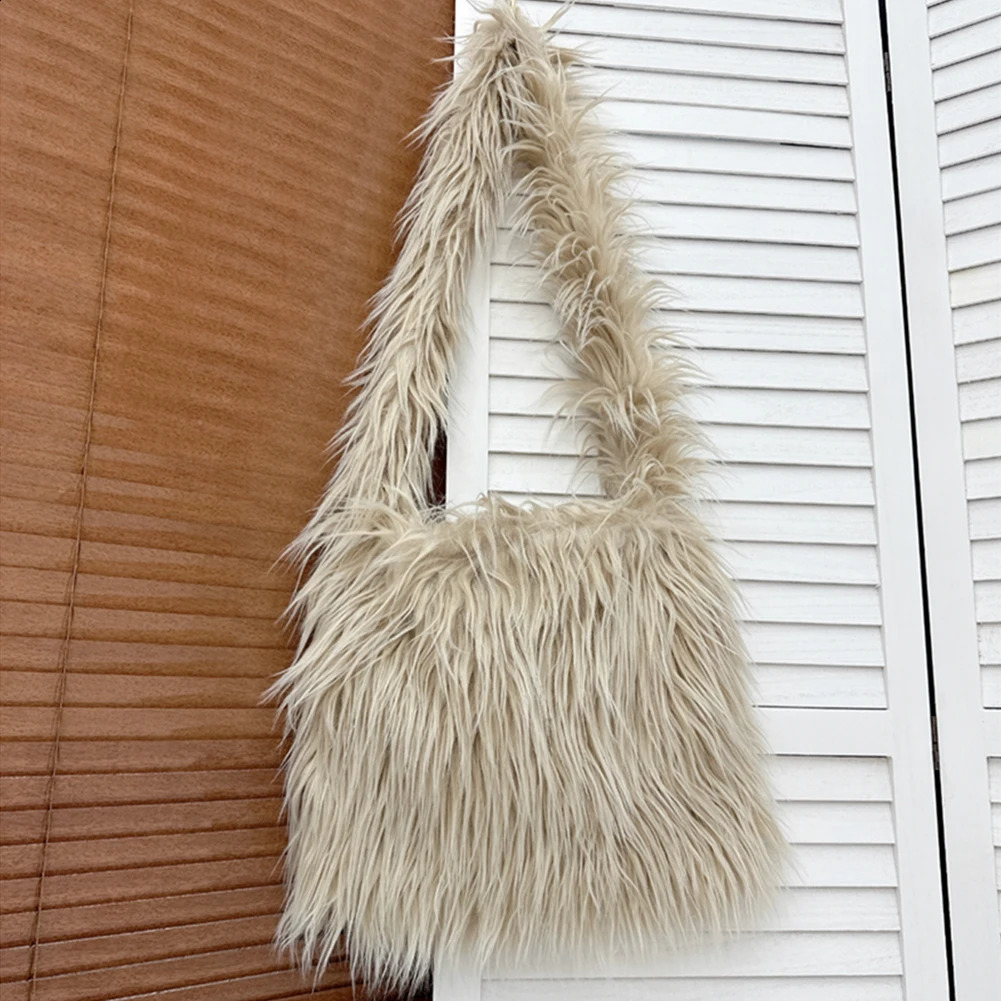 Artificial fur cross bag womens shoulder winter plush handbag fluffy messenger n travel shopping 240906