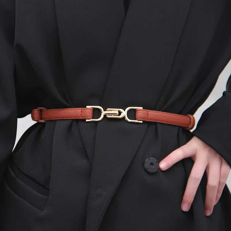 Adjustable PU leather womens dress with thin waist belt and gold buckle for women W240905