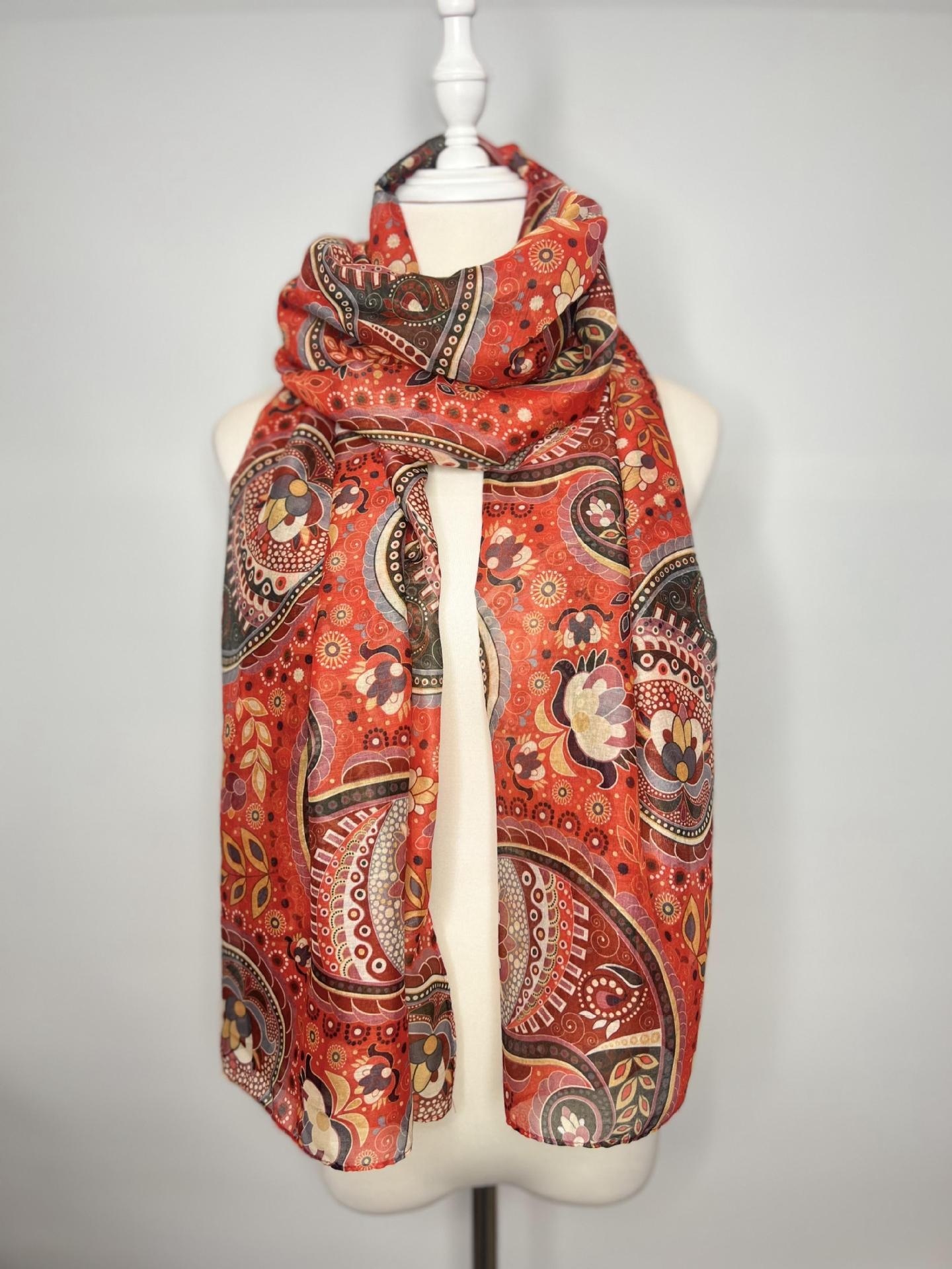 Autumn/Winter Fashion Artistic Floral Wool Pashmina Scarf for Women