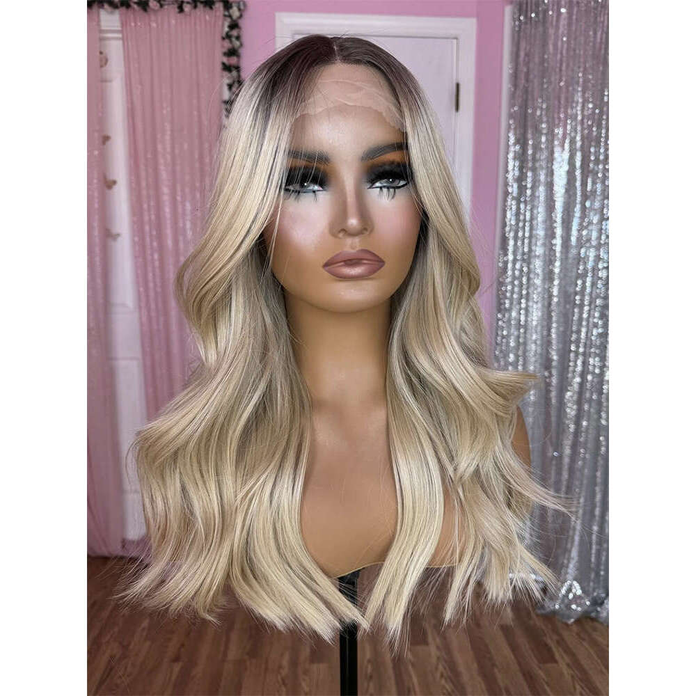 Honey Blonde Colored Body Wave Haire Glueless Synthetic Hair Lace Front Wig For Women Heat Resistant Fiber Daily Wear